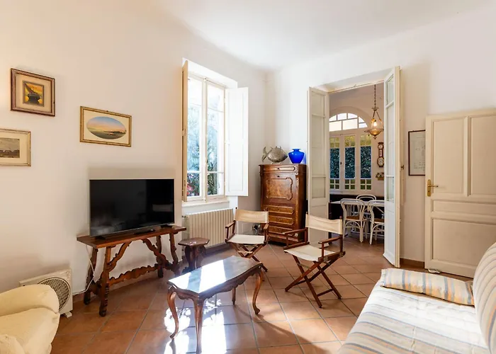 Adriana By Interhome 公寓 *